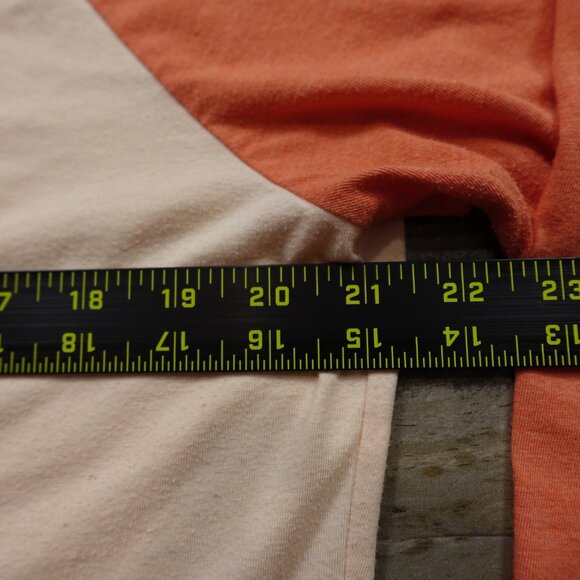 The North Face Raglan 3/4 Sleeve Logo Tee Women’s XL Cream Coral Outdoor Casual - Picture 4 of 10